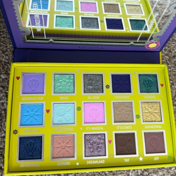 Moira Cosmetics "Magic Dreaming" palette - Picture 3 of 8